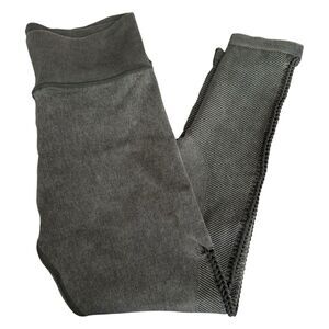 Offline By Aerie NWT Hi-Rise 7/8 Leggings Braided Ribbed Gray Size‎ L Seamless